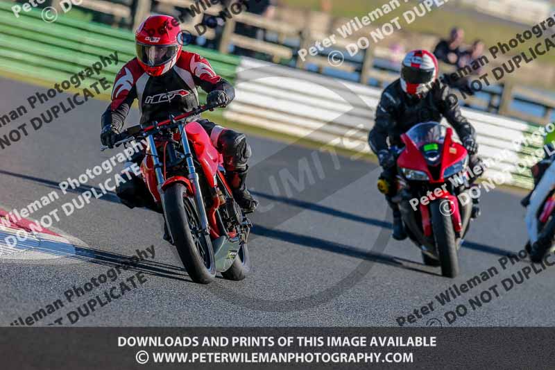 PJM Wedding Photography;enduro digital images;event digital images;eventdigitalimages;mallory park;mallory park photographs;mallory park trackday;mallory park trackday photographs;no limits trackdays;peter wileman photography;racing digital images;trackday digital images;trackday photos